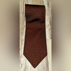 XMI Platinum Zigzag Patterned Tie